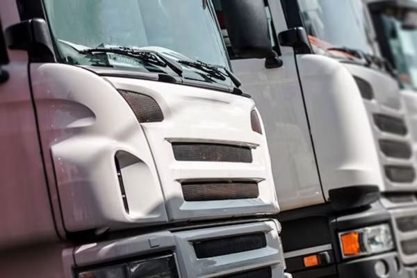 Reparación de vehículos industriales en Ávila taller lastras y martín