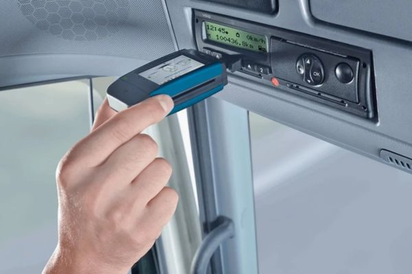 Servicio de Tacógrafos en Ávila con Lastras y Martín